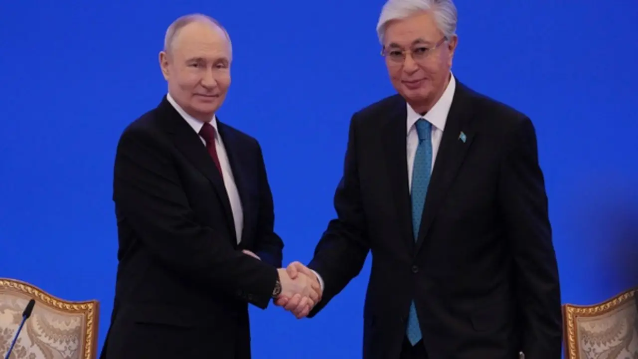 Nga ký thỏa thuận xây nhà máy điện hạt nhân ở Kazakhstan