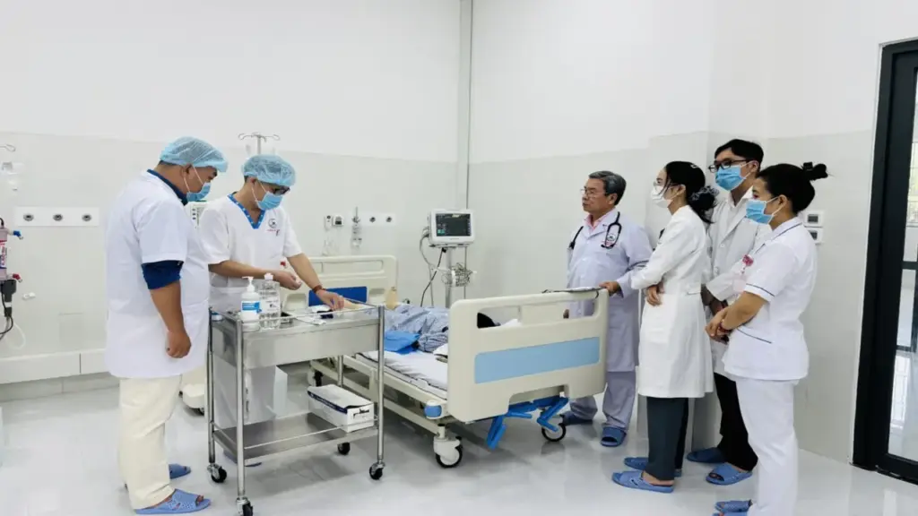 Người bệnh suy thận tại Côn Đảo không còn chịu cảnh xa nhà, thuê trọ để chạy thận