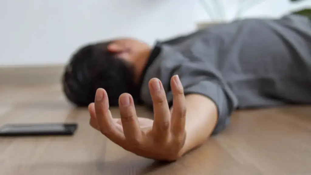 Người đàn ông 67 tử vong sau bữa ăn, bác sĩ cảnh báo "thủ phạm vô hình" nhiều người đang xem thường