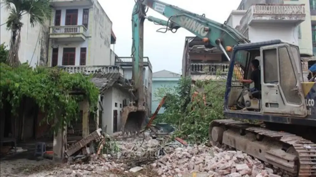 Nhà đất đang thế chấp ngân hàng bị giải phóng mặt bằng, giải pháp của chuyên gia