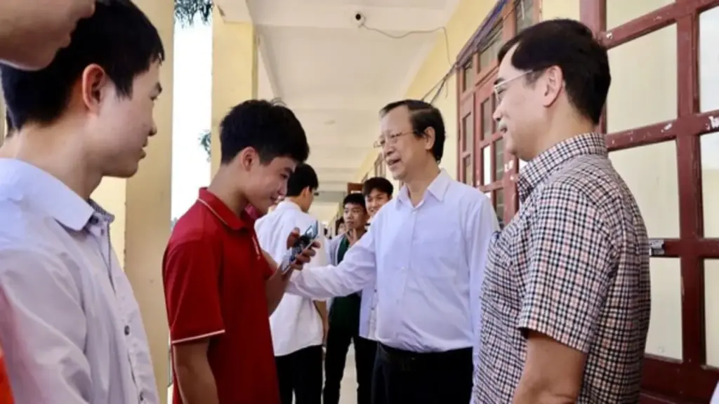 Nhiều giải pháp mạnh để nâng cao kết quả thi tốt nghiệp THPT