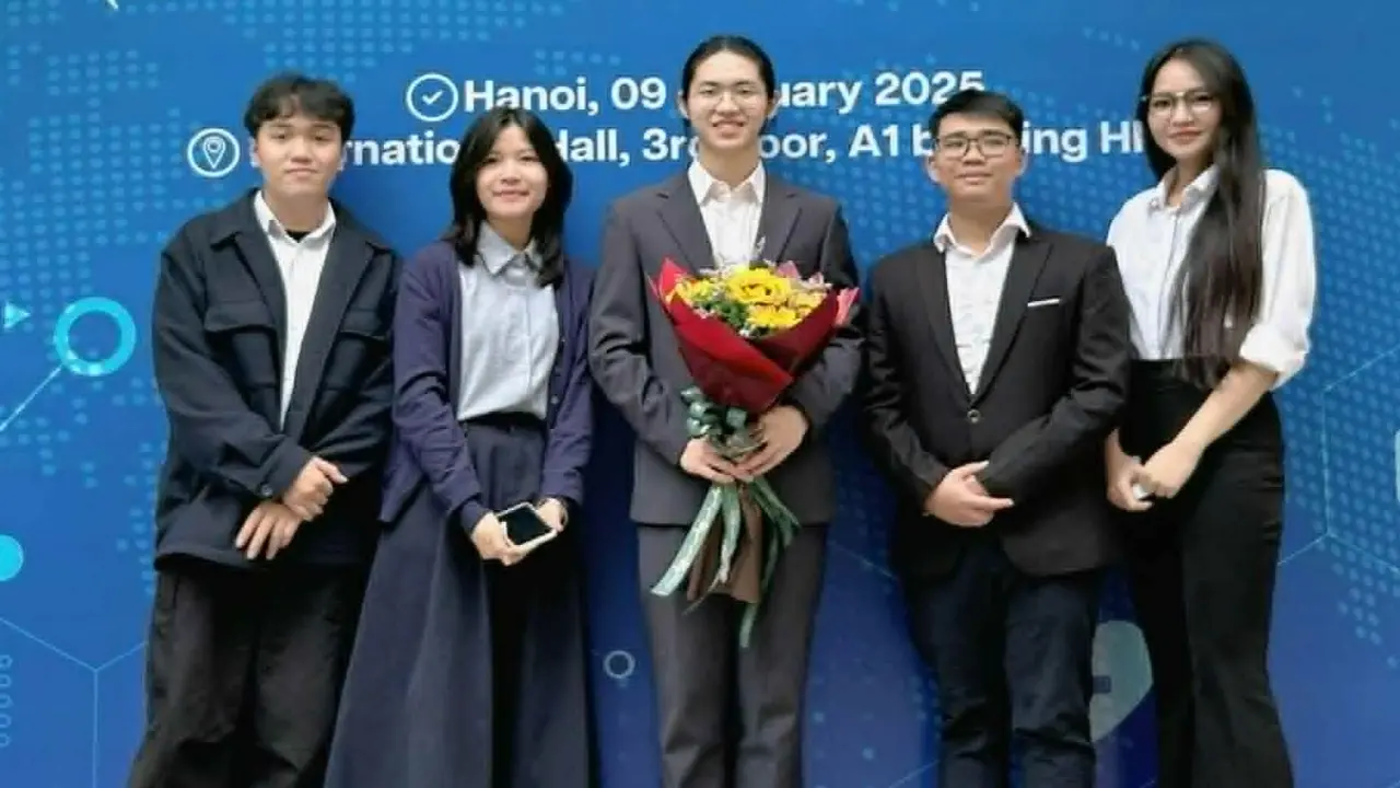 Nhóm sinh viên Y Hà Nội công bố quốc tế về ung thư dạ dày