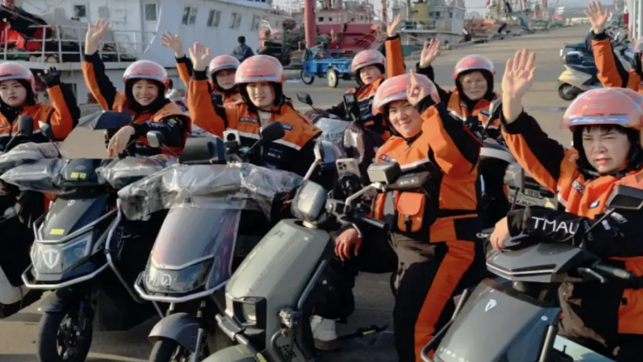 Những phụ nữ đổi đời nhờ nghề giao hàng