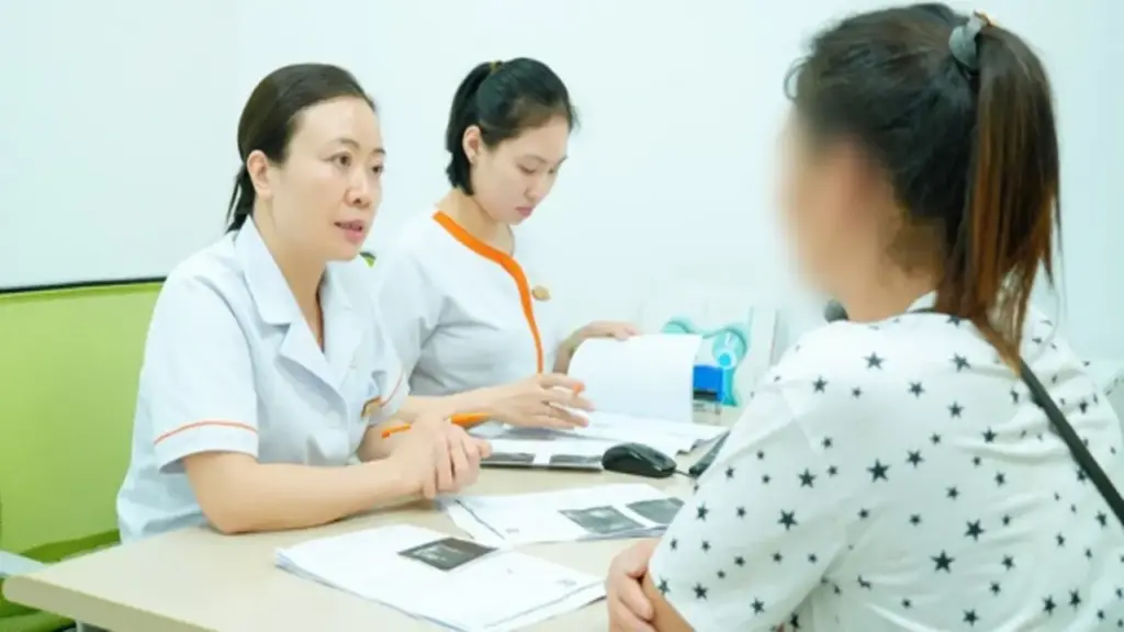 Nỗi niềm khắc khoải của cặp vợ chồng từng bán hết trâu, bò để tìm con