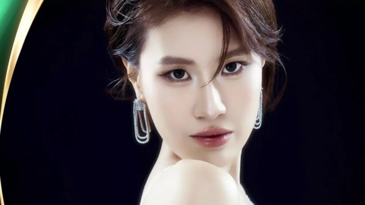 Nữ chính phim trăm tỉ của Trấn Thành bất ngờ thi hoa hậu