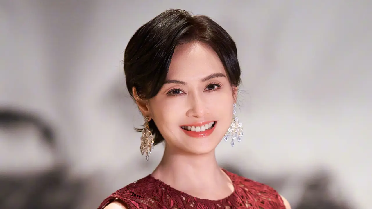Nụ cười không tuổi của 'Hoàng Dung' Chu Nhân