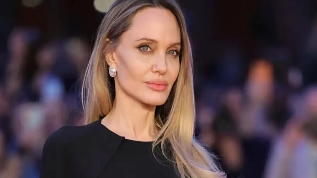 Nữ minh tinh Angelina Jolie giành chiến thắng lớn trước Brad Pitt trong vụ kiện