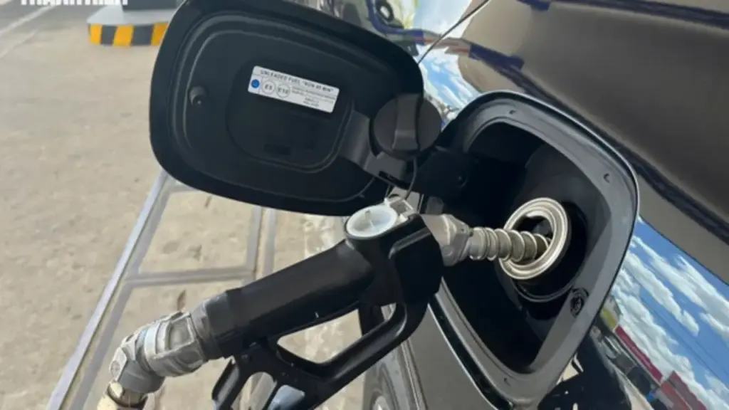Ô tô, xe máy đổ xăng E10 nhưng ít sử dụng, cần bảo quản thế nào?