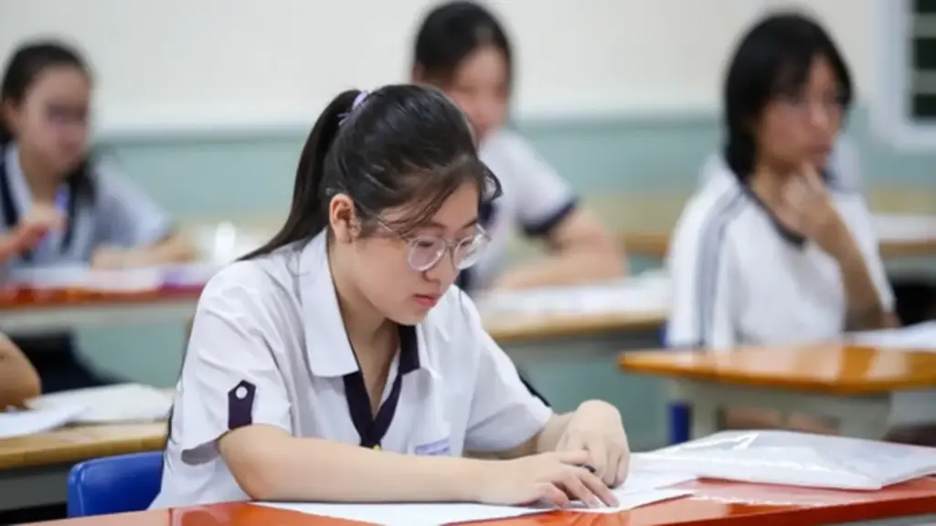 Ôn thi tốt nghiệp THPT: Để không quá tải, cần biết những mẹo này...