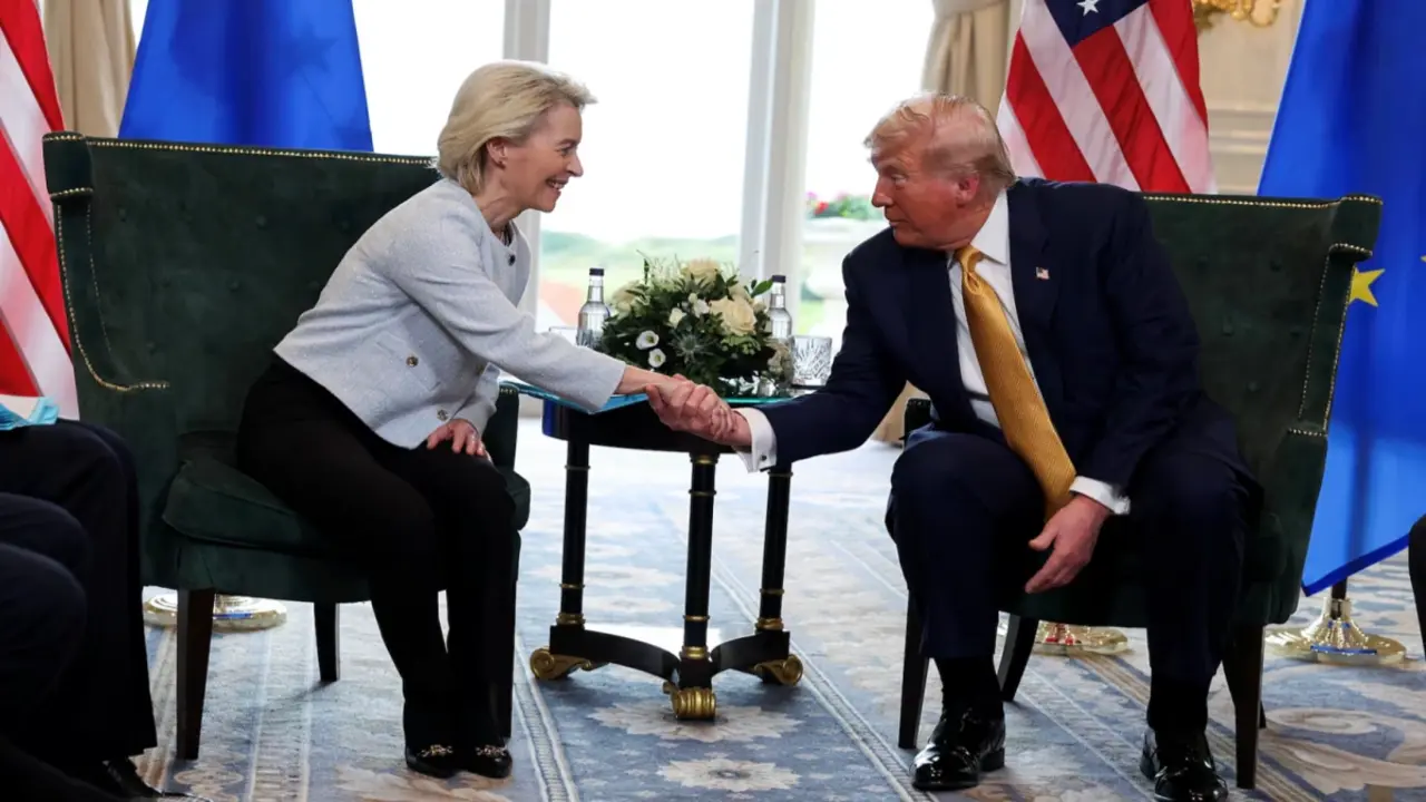 Ông Trump ra hạn chót để EU thực hiện thỏa thuận thương mại