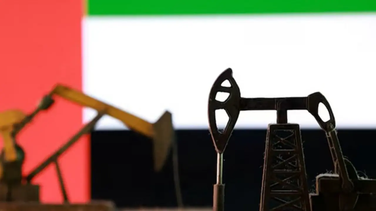 OPEC gặp khó, Mỹ hưởng lợi