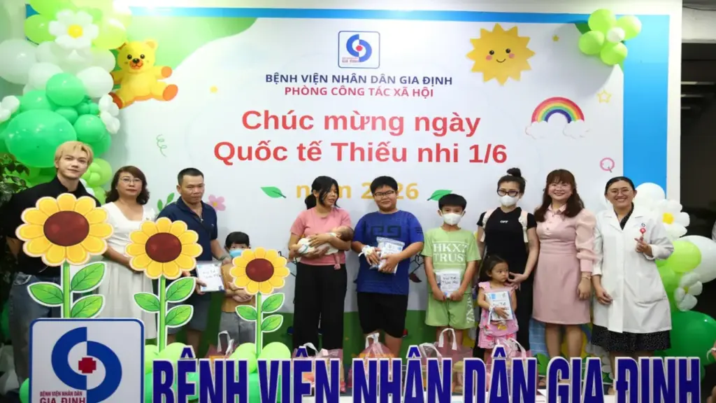 Quốc tế Thiếu nhi đặc biệt của các bệnh nhi tại Bệnh viện Nhân dân Gia Định