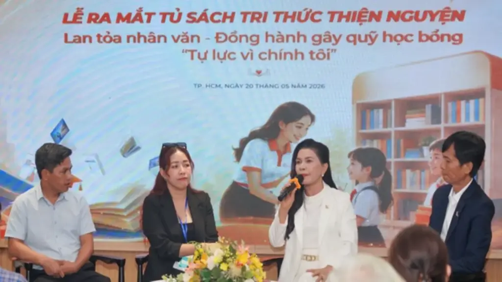 Ra mắt tủ sách 'Tri thức thiện nguyện' gây quỹ học bổng cho trẻ mồ côi