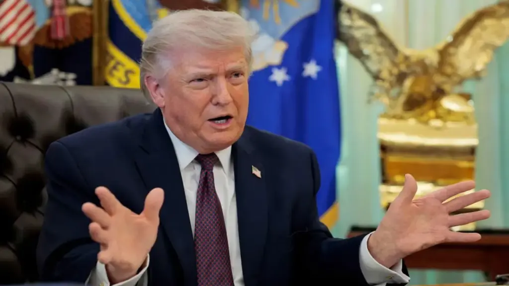 Rộ tin Mỹ chuẩn bị tấn công Iran sau khi ông Trump hủy dự đám cưới con trai