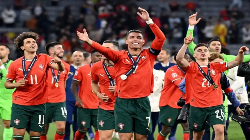 Ronaldo lần thứ sáu dự World Cup