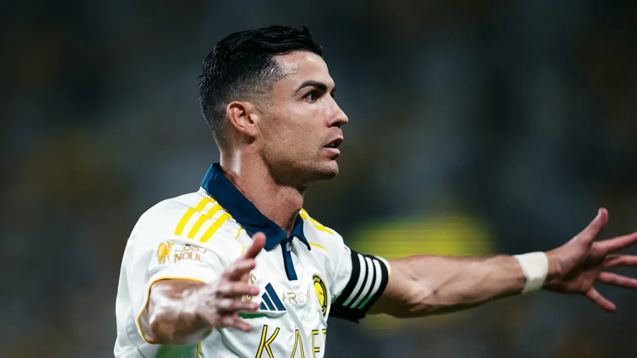 Ronaldo lập cú đúp, giúp Al Nassr vô địch Saudi League