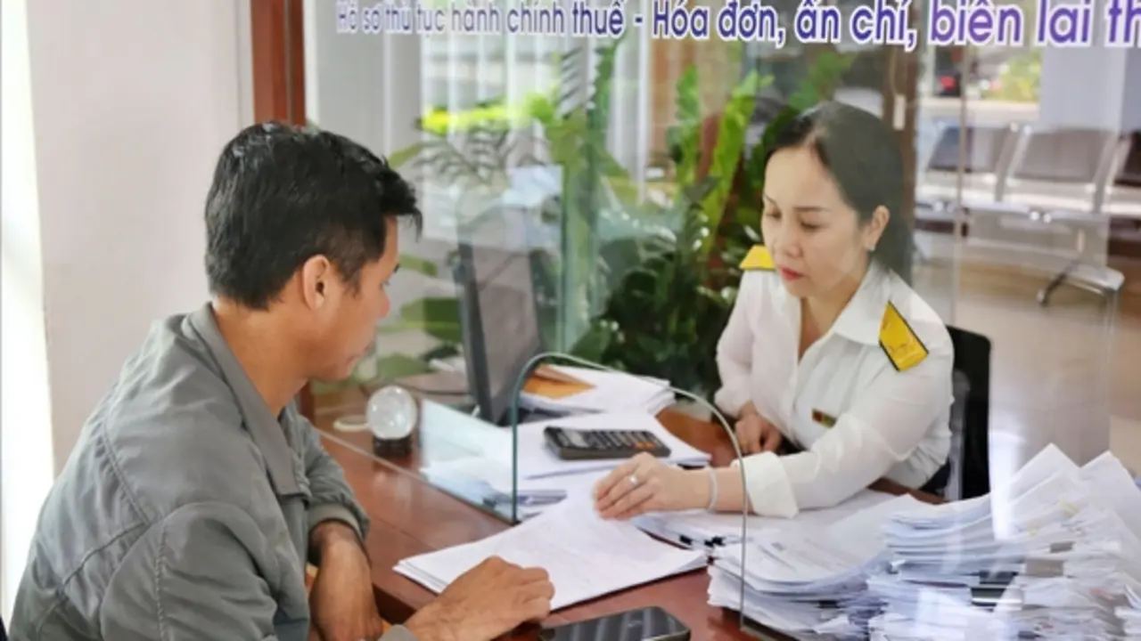 Rút đề xuất ngân hàng phải cung cấp thông tin tài khoản người nộp thuế