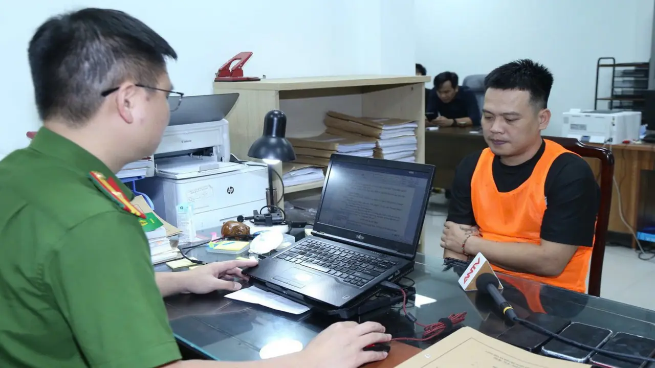 Sau 'Xôi Lạc TV', tiếp tục triệt phá đường dây vận hành 'Bún Chả TV' phát sóng lậu bóng đá