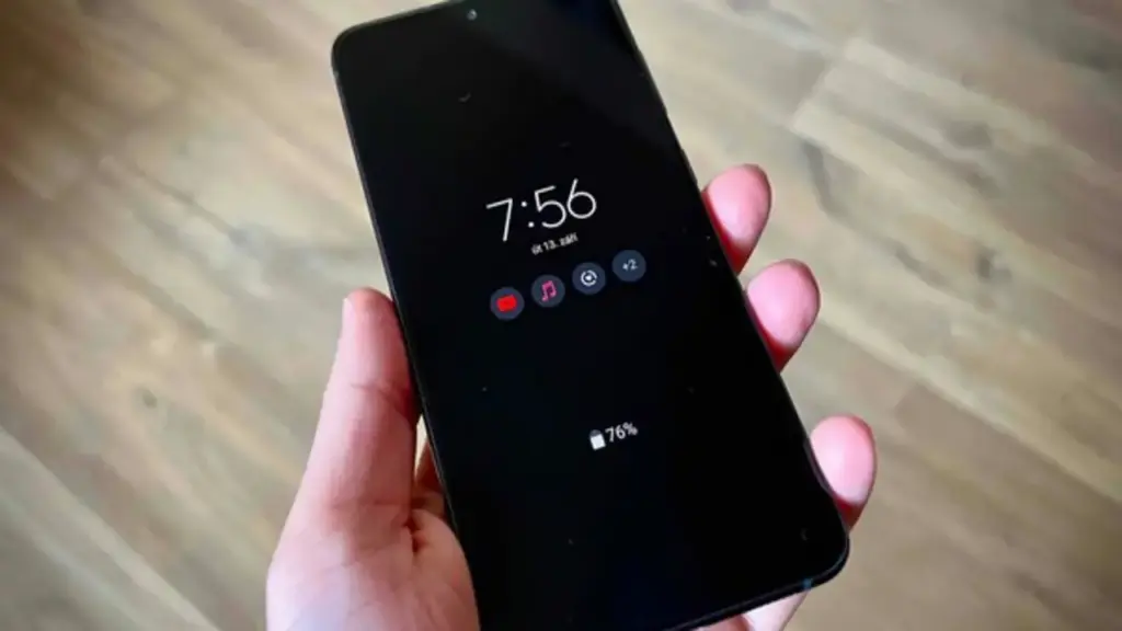 Tại sao cùng bật Always On Display mà Galaxy dòng S lại bền pin hơn dòng A?