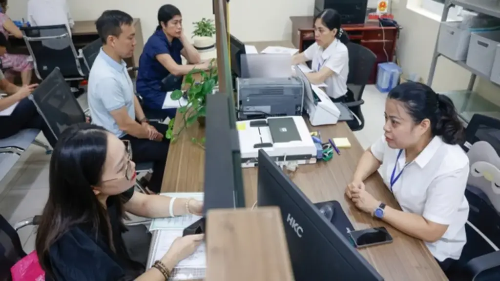 Tăng lương cơ sở từ 1.7, mức cao nhất có thể nhận hơn 20 triệu đồng/tháng