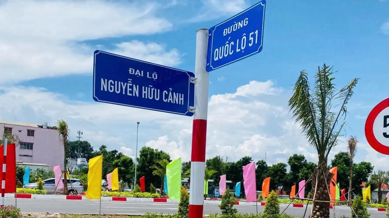 Thành phố Đồng Nai đã gắn bảng tên ‘đại lộ Nguyễn Hữu Cảnh' dài hơn 15km