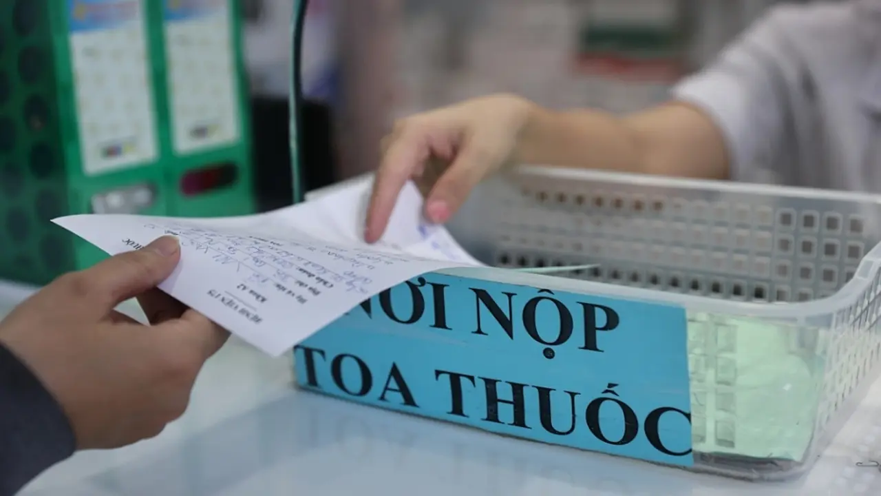 Thế khó mua thuốc phải có bác sĩ kê đơn