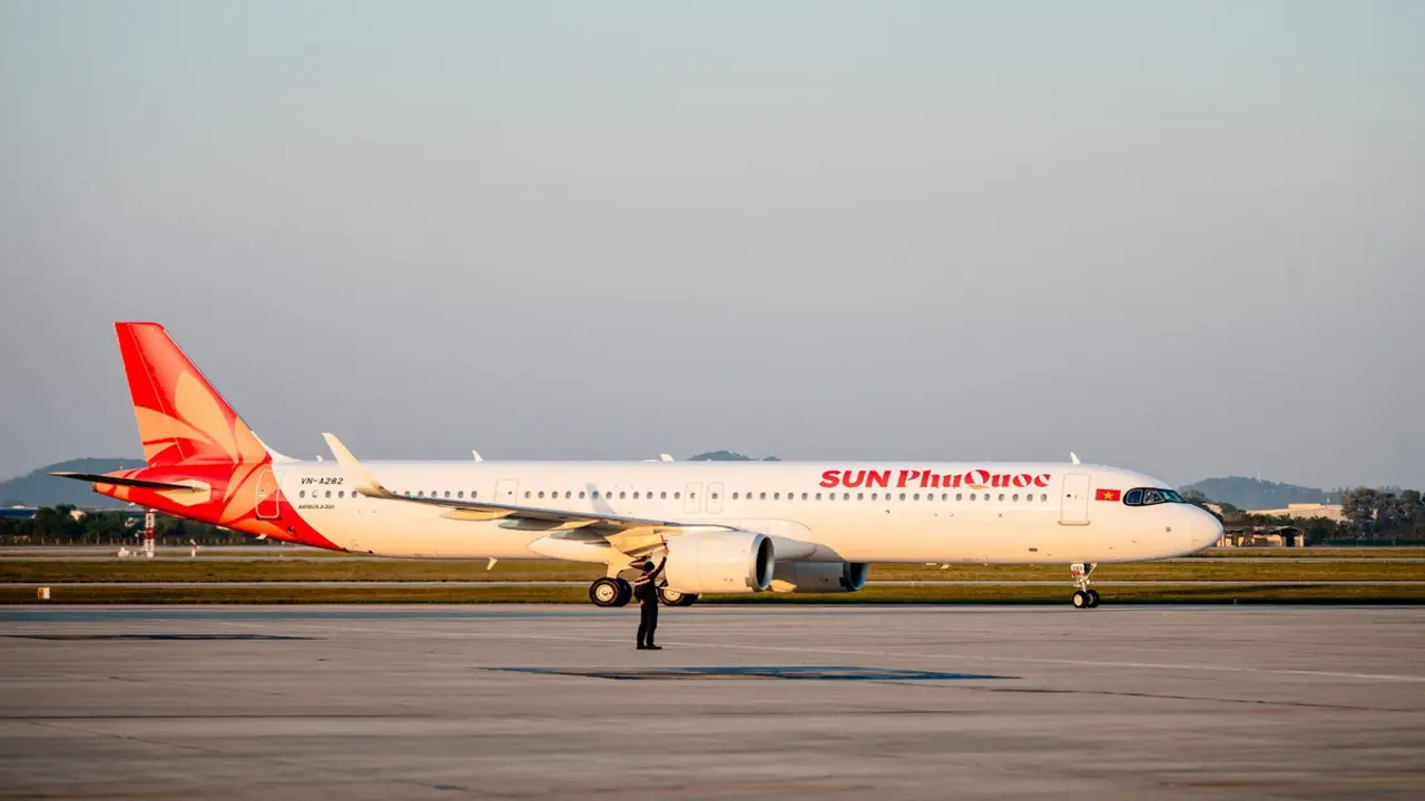 Thêm một tuyến bay thẳng từ Thành phố Hồ Chí Minh - Vân Đồn được đưa vào khai thác
