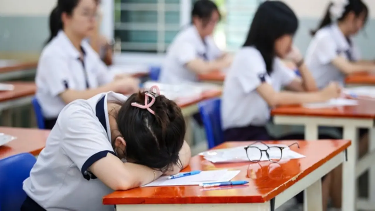 Thi tốt nghiệp THPT: Điều khiến nhiều lo lắng nhiều nhất không nằm trong đề thi...