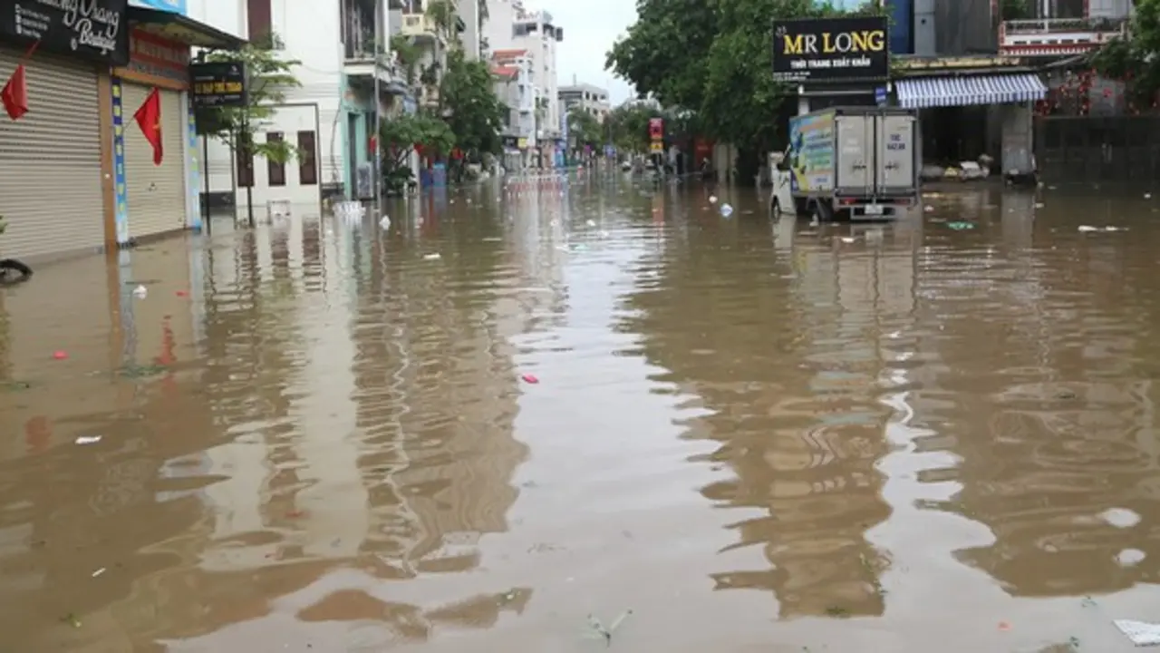 Thiên tai ngày càng cực đoan, nhiều đợt bão lũ vượt xa kịch bản dự báo