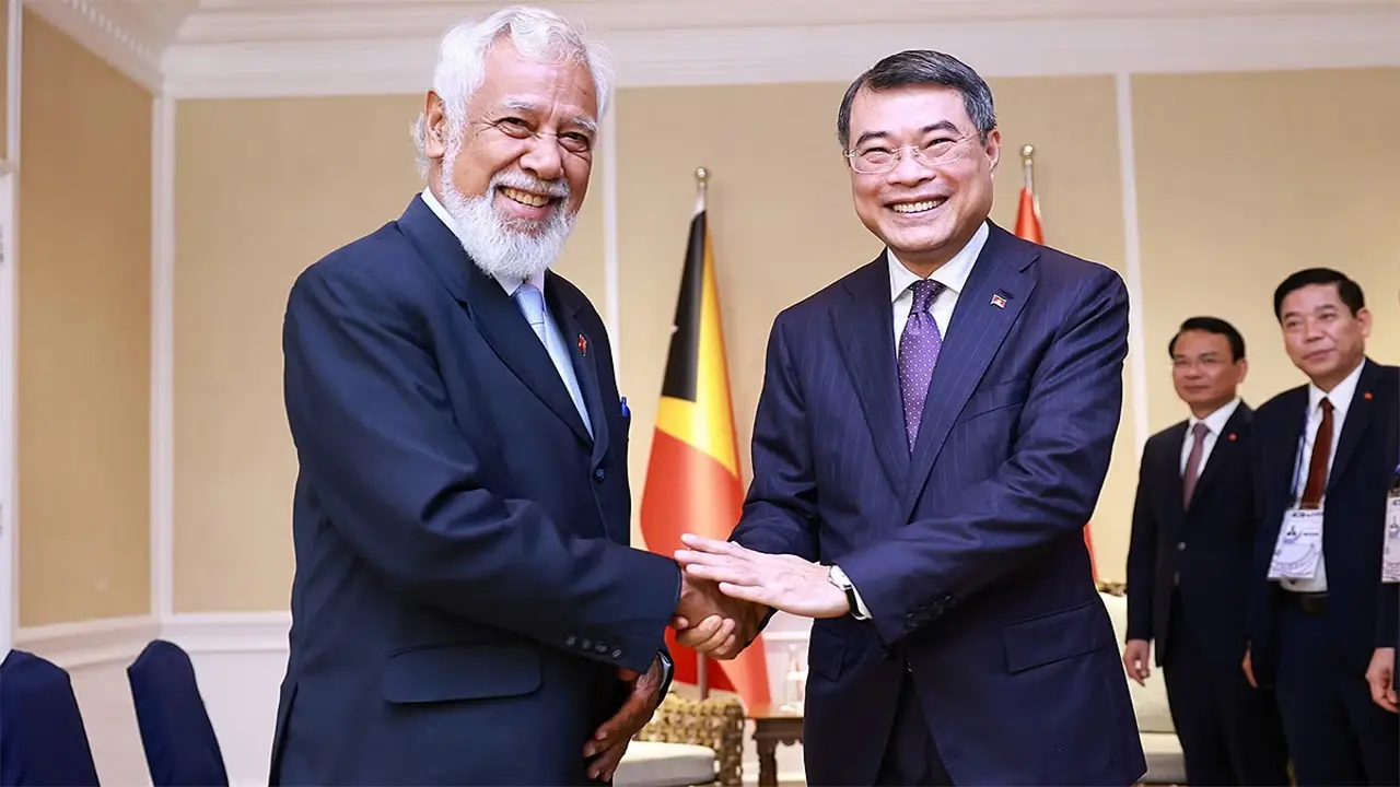 Thủ tướng gặp lãnh đạo các nước ASEAN, đề cao hợp tác kinh tế