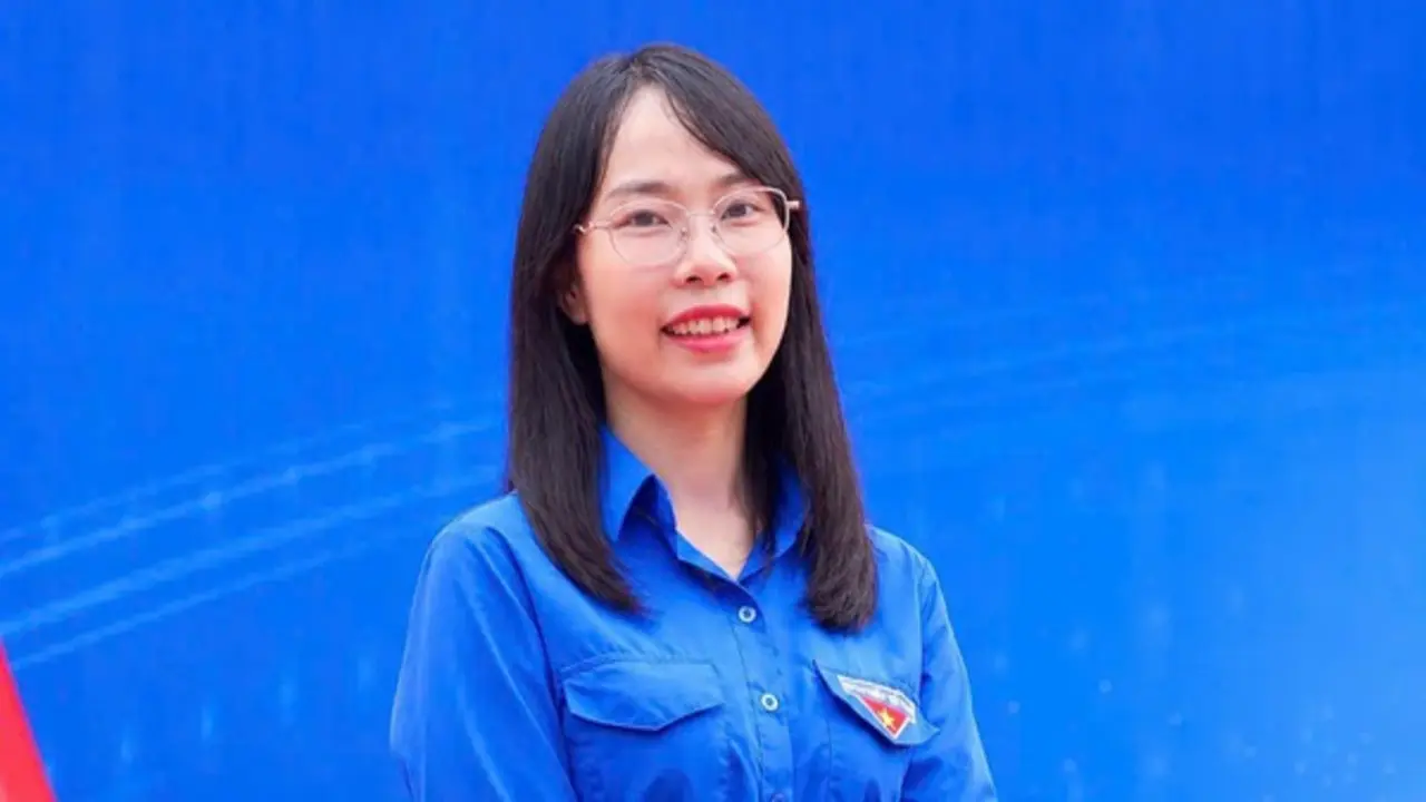 Tiếp sức mùa thi: Biến những kỳ thi căng thẳng thành kỷ niệm ấm áp, đầy tình người