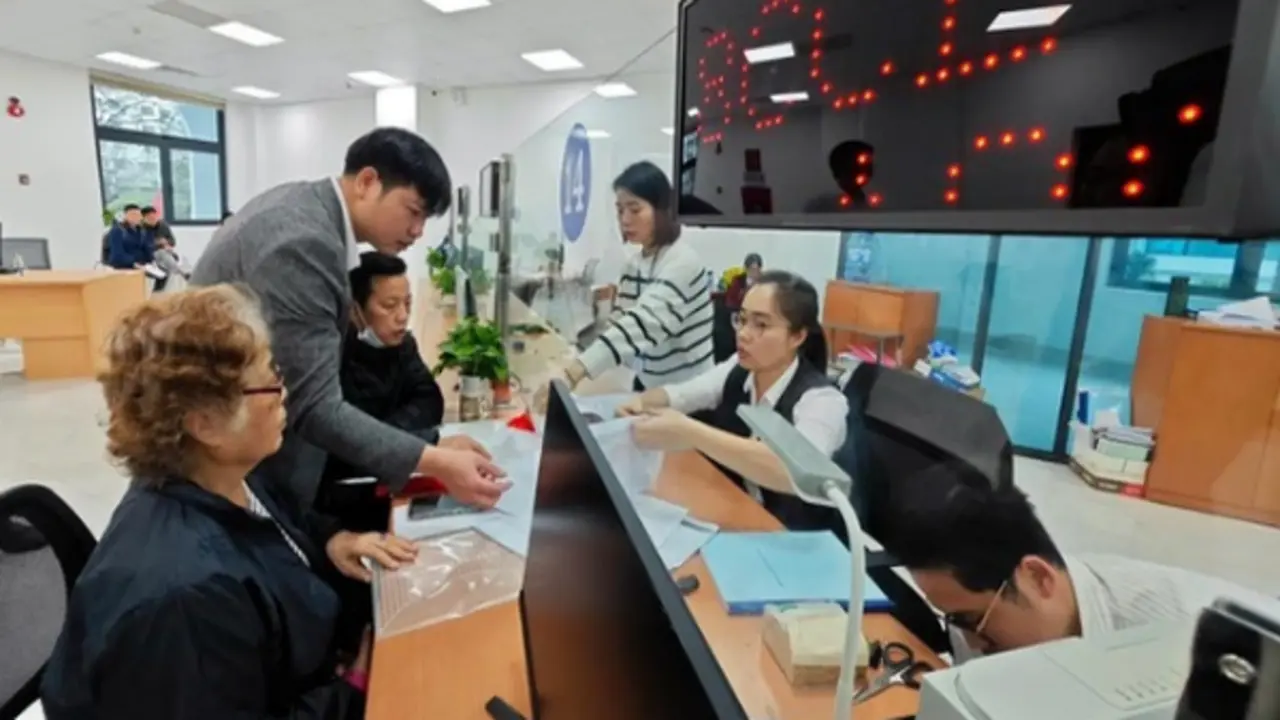 Tin vui: Tăng lương cơ sở từ 1/7, có người nhận hơn 20 triệu đồng/tháng