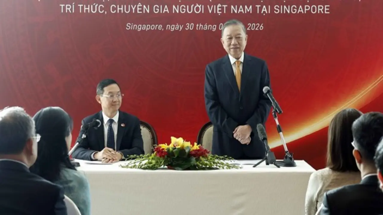 Tổng Bí thư, Chủ tịch nước Tô Lâm gặp cộng đồng người Việt Nam tại Singapore