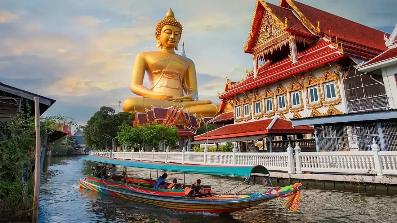 Tour hè Thái Lan vẫn hút khách Việt dù hủy miễn visa 60 ngày