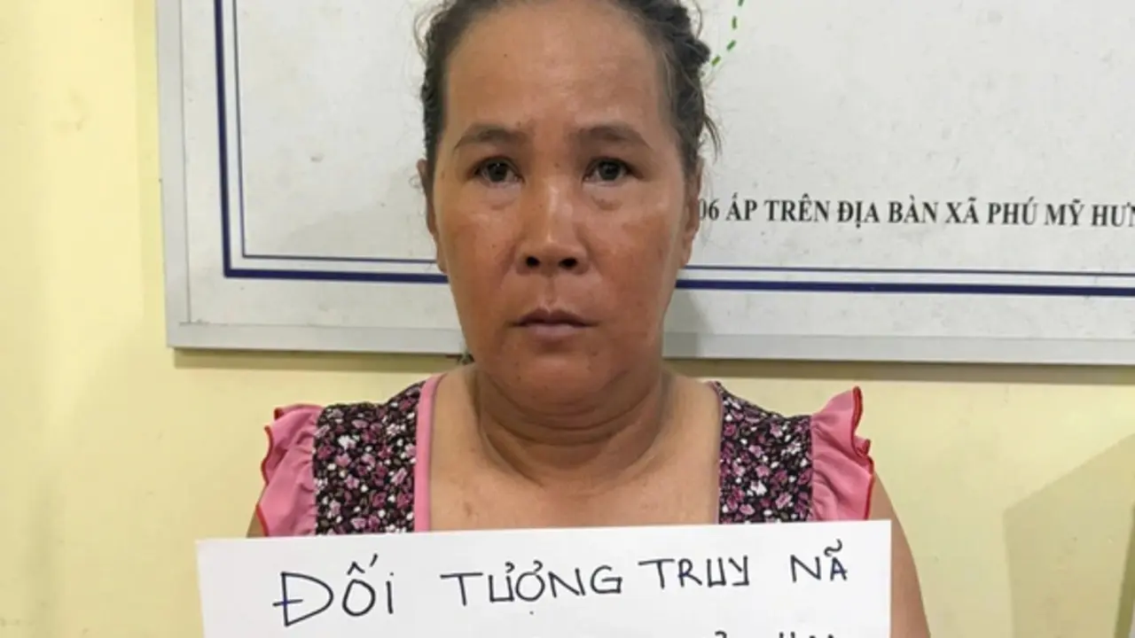 TP.HCM: Bắt người phụ nữ trốn truy nã suốt 11 năm dưới danh tính chị ruột