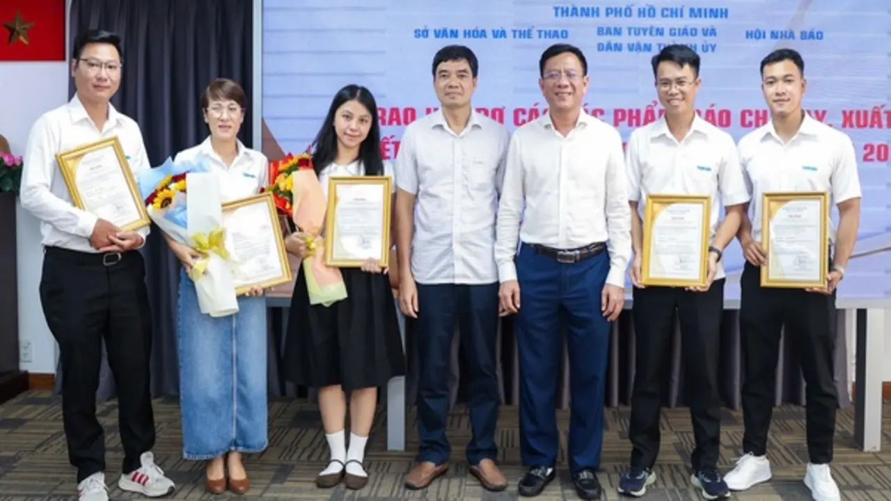 TP.HCM khen thưởng Báo Thanh Niên về tác phẩm báo chí xuất sắc