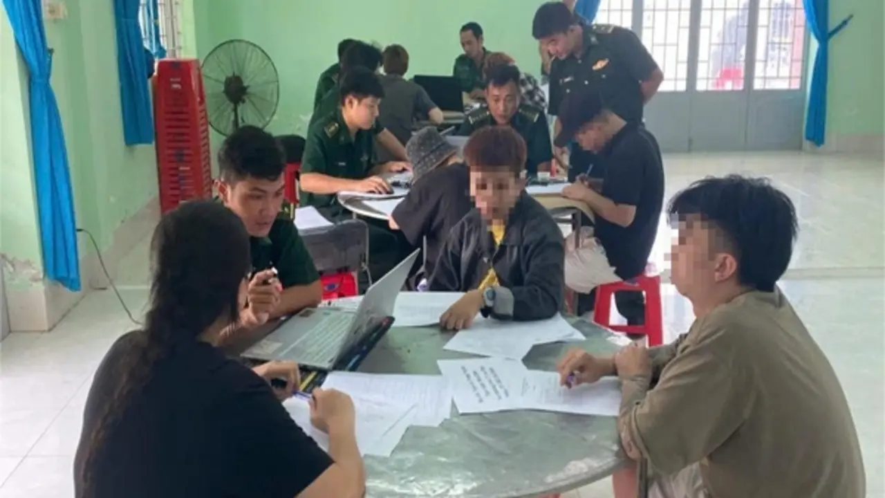 TP.HCM tiếp nhận 7 công dân Việt Nam bị Campuchia trục xuất