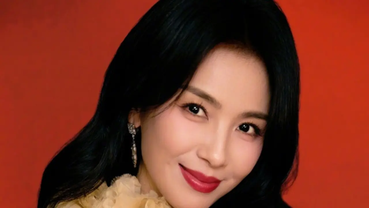 Trả hết nợ cho chồng sau 16 năm, Lưu Đào giờ sống như một 'nữ hoàng'