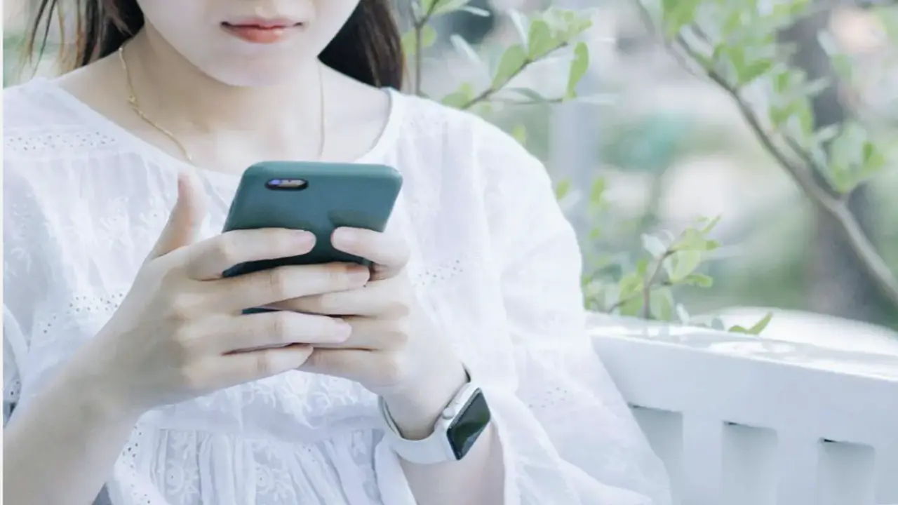 Tranh cãi xu hướng dùng AI nhân bản người yêu cũ