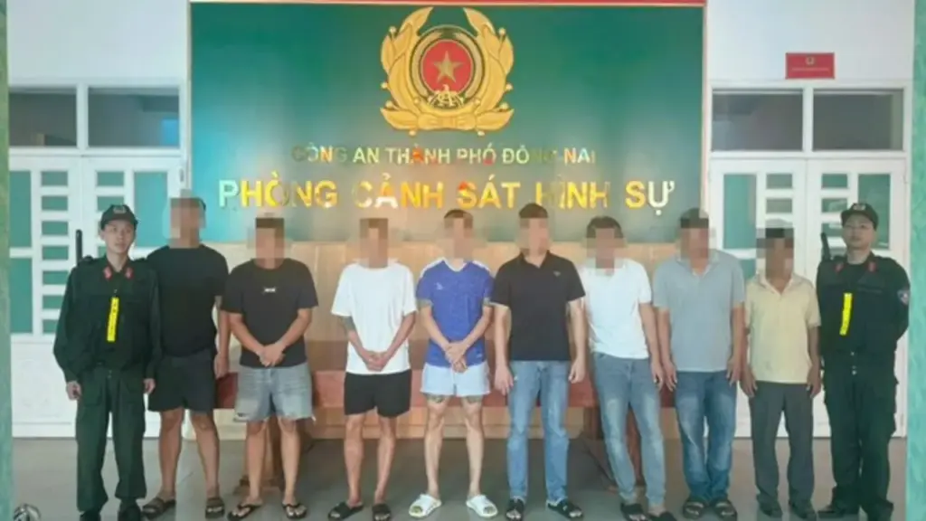 Triệt phá đường dây cá độ bóng đá giao dịch hơn 70 tỷ đồng mỗi tháng