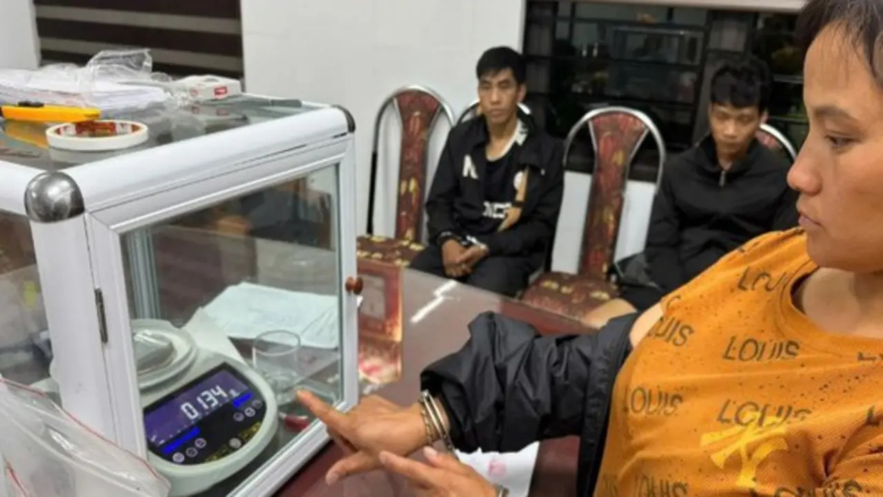 Triệt phá đường dây mua bán ma túy hoạt động khép kín theo kiểu dòng họ