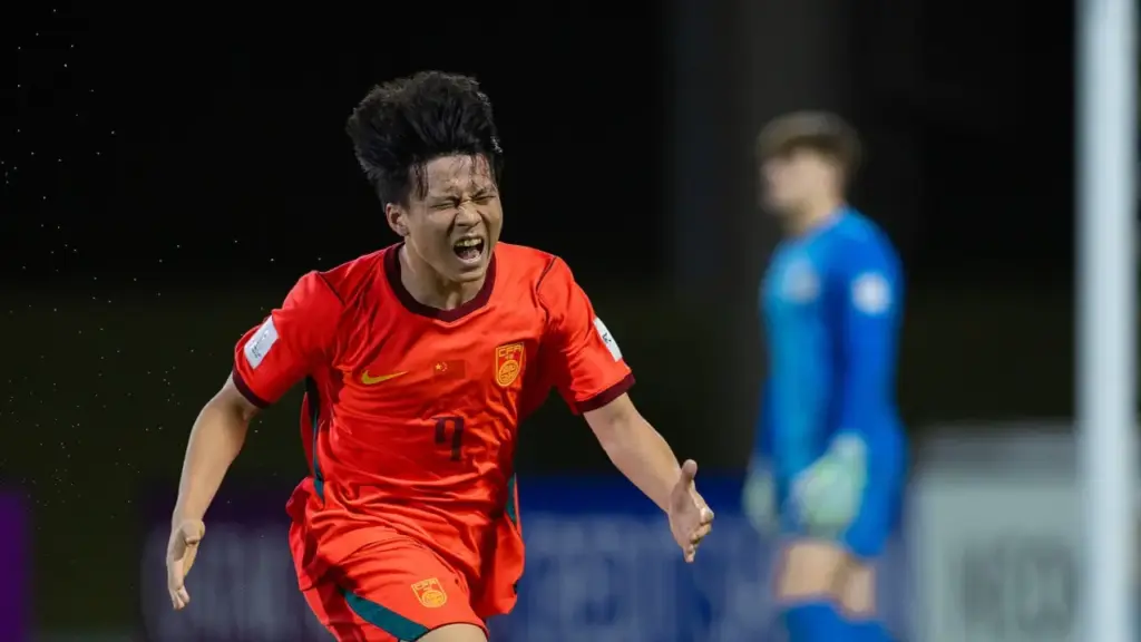 Trung Quốc vào chung kết U17 châu Á 2026