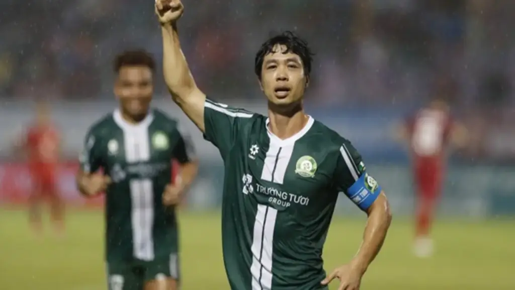 Trường Tươi Đồng Nai vô địch trong mưa, chính thức giành vé lên V.League