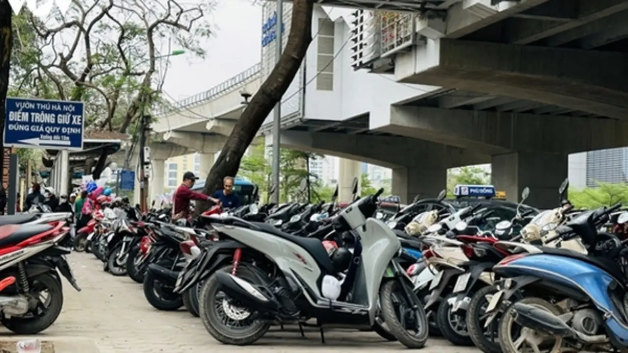 Từ 1/7, Hà Nội thu phí điện tử không dừng tại toàn bộ bãi đỗ xe