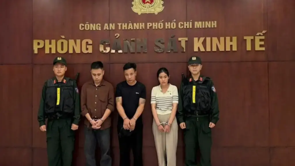 Từ vụ ma túy ở bar Revo, lộ đường dây trốn thuế hàng chục tỉ đồng