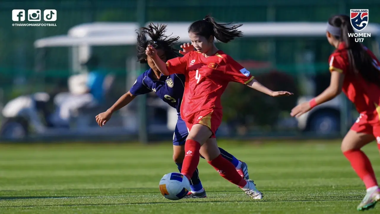 U17 nữ Việt Nam đấu U17 Trung Quốc (18h30): Thử thách khó