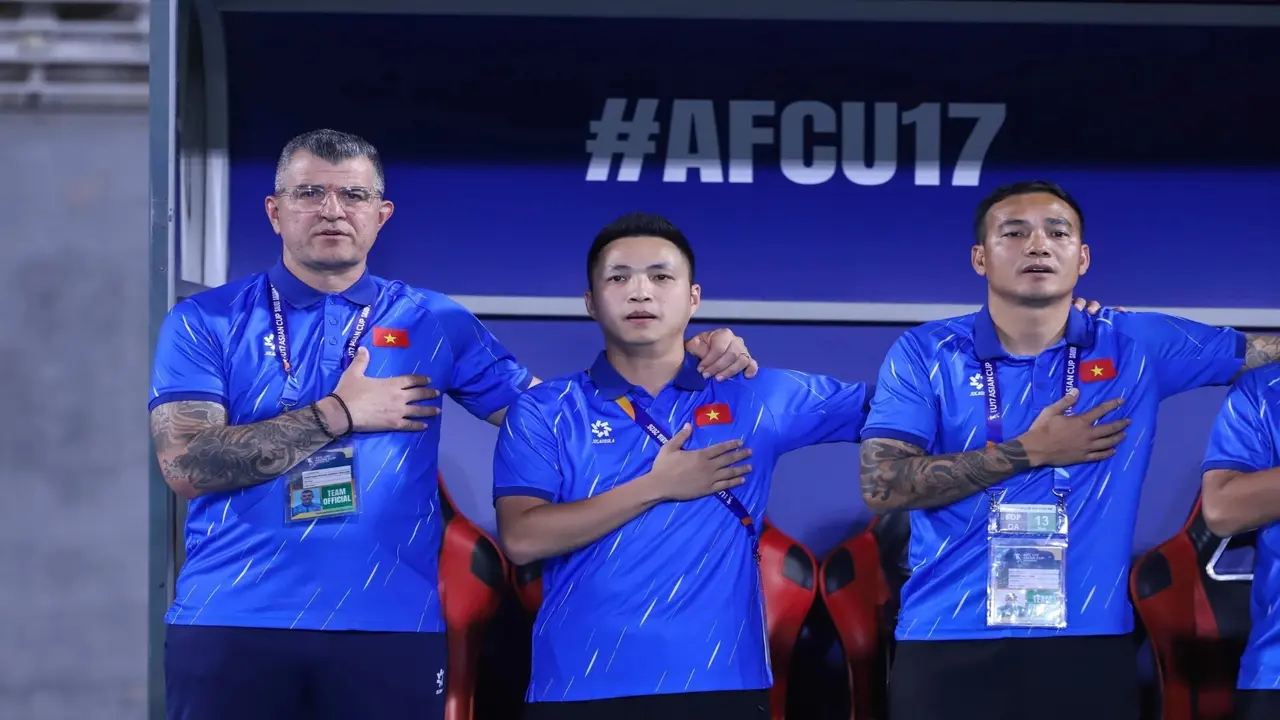 U17 Việt Nam chia tay giải châu Á, HLV Cristiano Roland nói lời xúc động