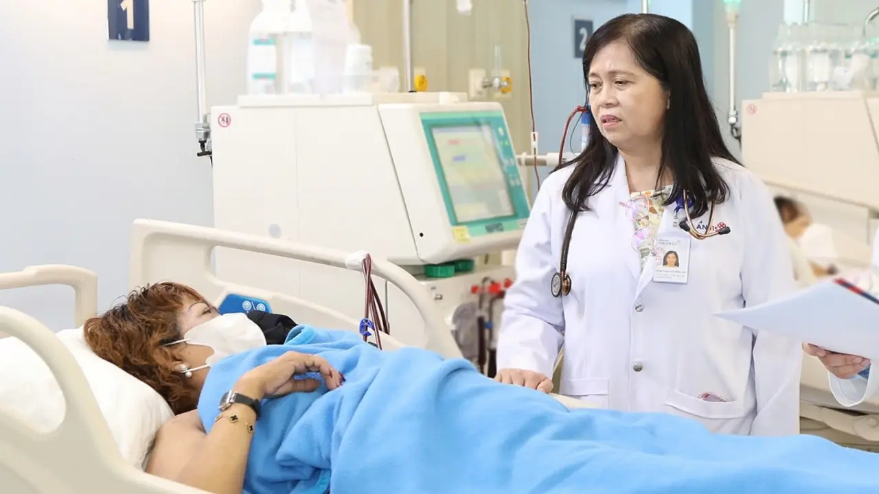 Uống ít nước, thận 'gồng mình' mỗi ngày