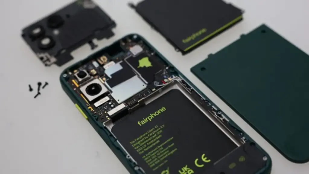 Vì sao không nên để điện thoại Android hết pin quá lâu?