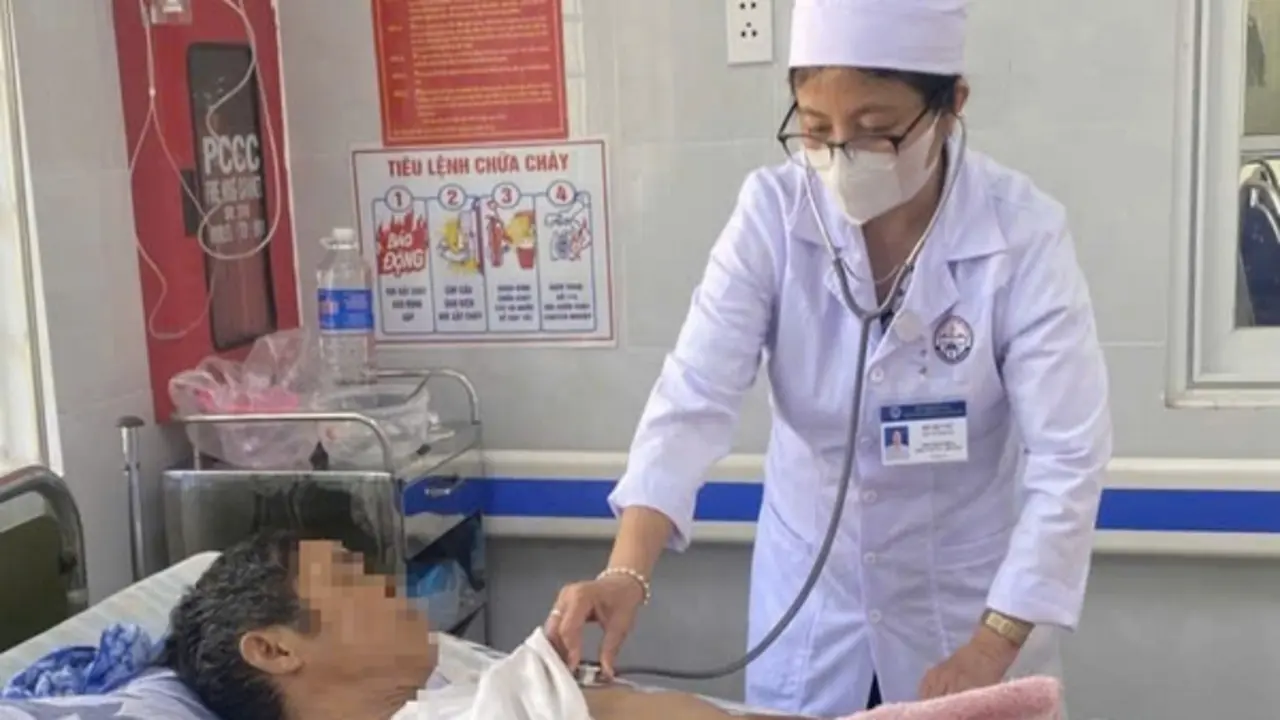 Vụ nghi ngộ độc thực phẩm sau ăn bánh mì ở Quảng Trị: Phát hiện 2 loại vi khuẩn